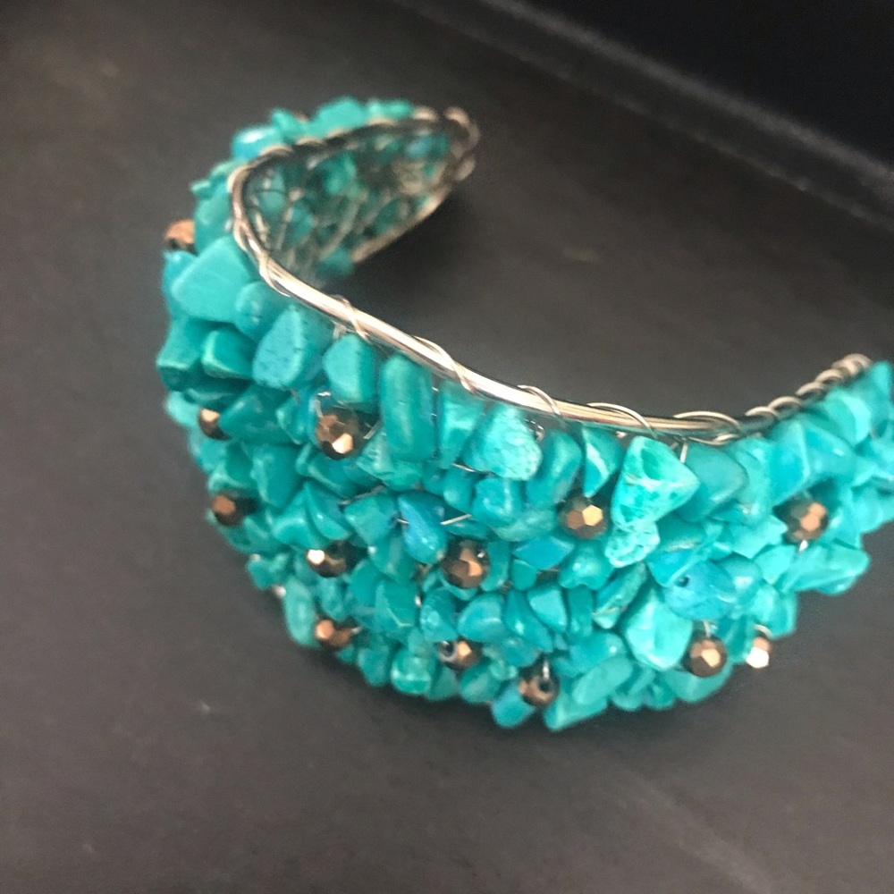 Genuine Turquoise bracelet with brown beads